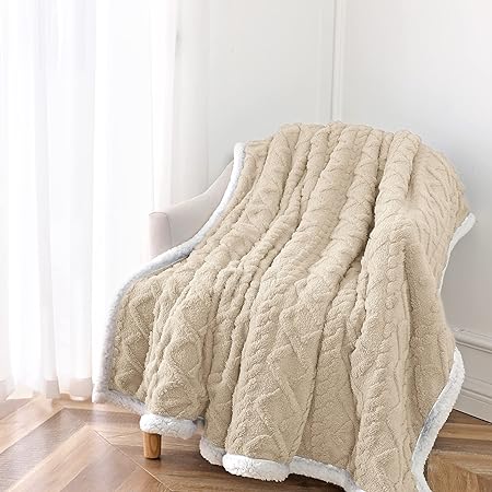Sherpa Fleece Throw Blanket-3D Stylish Design,Dual Sided Reversible,Super Soft,Fluffy,Warm,Cozy,Plush,Fuzzy for Couch Sofa Bed-All Season Accessories,50 * 70，Beige