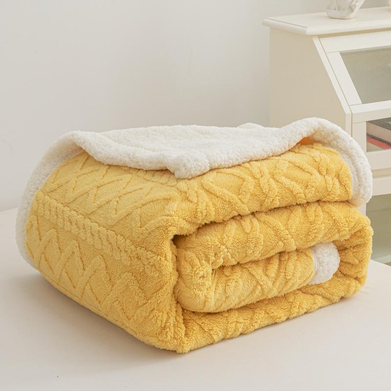 New Jacquard Tafu Plush Blanket with Large Edge Lamb Plush Blanket Office Four Seasons Cover Blanket